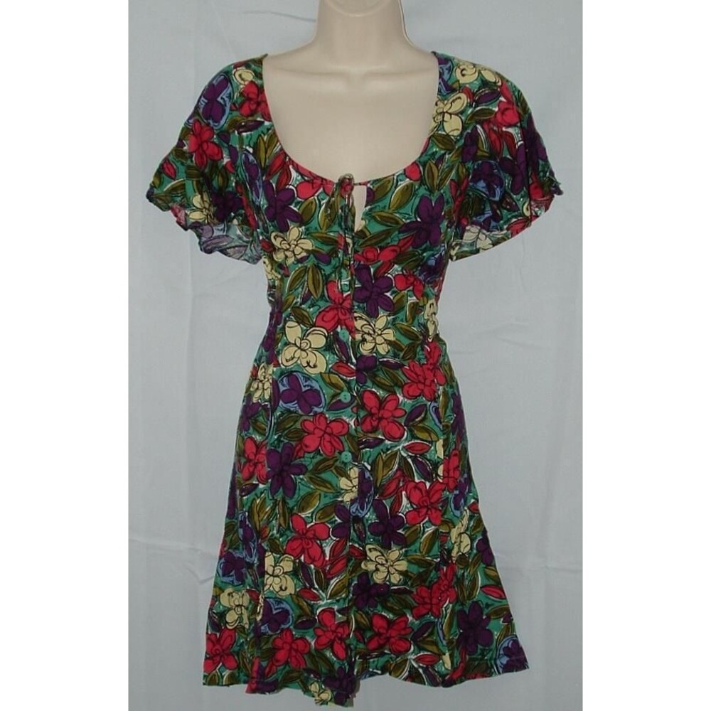 Colorful Floral Sz Small Button Up Romper 1 pc Shorts Outfit PEARL RIVER